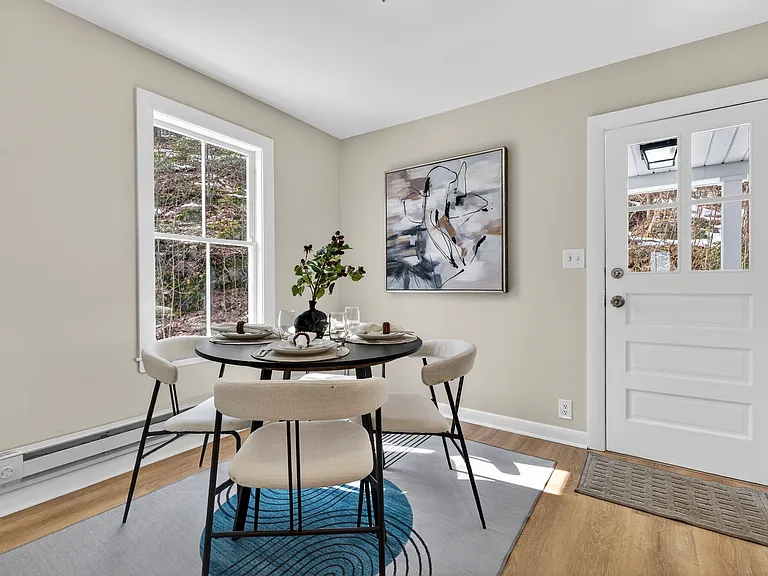 318 Charles St #2 — Photo 15