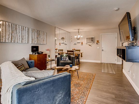 4th image of 5252 Orange Ave Unit 427