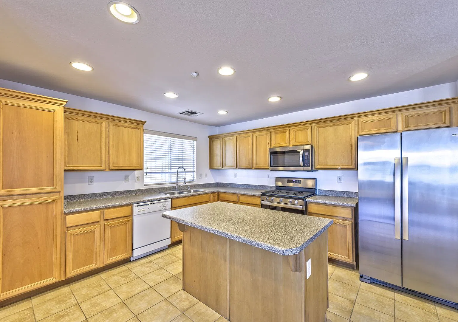 8921 James Carl Court, Las Vegas, Nevada 89149 — Photo 4