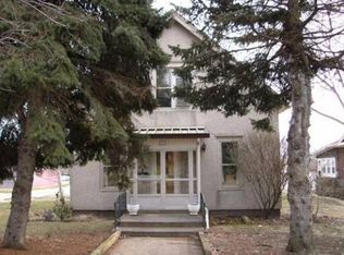 303 W Erie St, Spring Valley, IL 61362