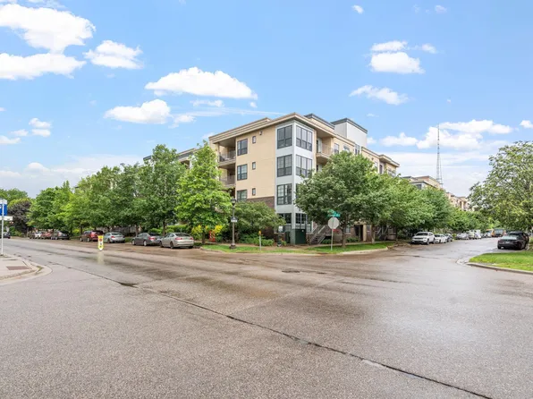 2565 Franklin Ave APT 211, Saint Paul, MN 55114