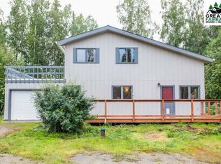 1852 Perkins Dr, Fairbanks, AK 99709