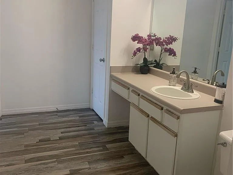 131 SW 117th Ave #8304 — Photo 13
