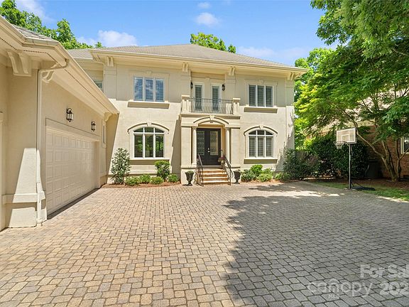 2nd image of 14515 Nolen Ln