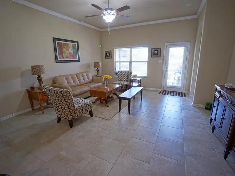 2908 Edwards Plateau — Photo 10