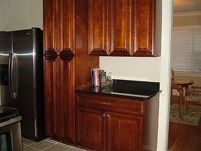 5th image of 1526 Schantz Ave