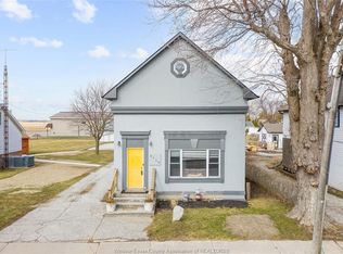 2736 County Road 42 St, Lakeshore, ON N0R 1R0