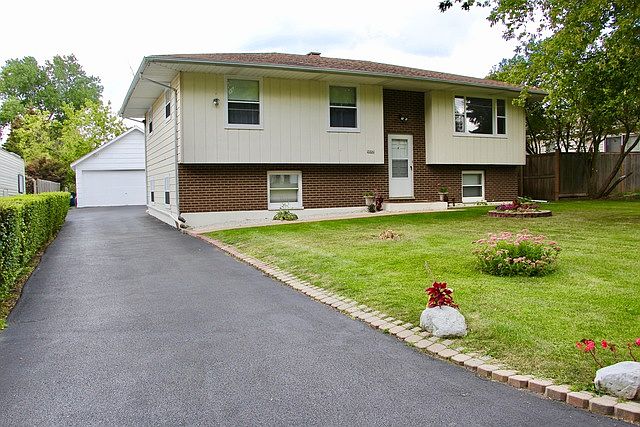 1st image of 10061 W Pickford Ave