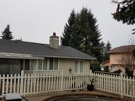 2nd image of 1204 Solar Ct NE