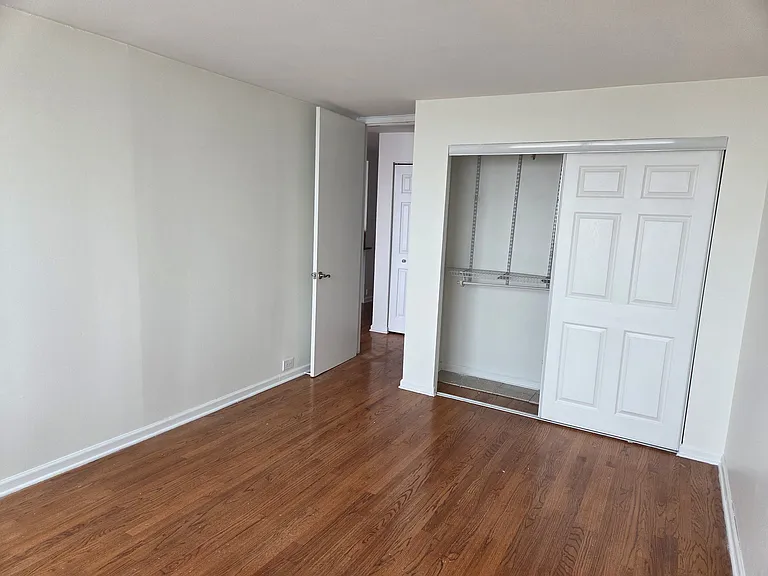 2020 N Lincoln Park W #23D — Photo 7