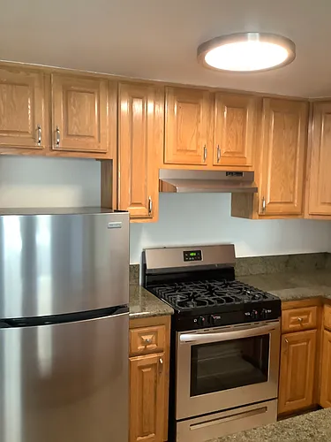 Floor plan 1bdrm top floor resent remodel 42