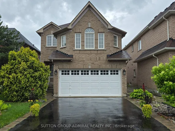 20 Aztec Ct, Richmond Hill, ON L4S 2W6