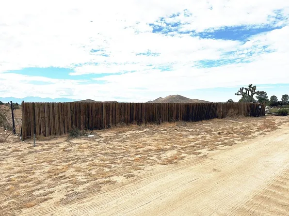 20232 E Lancaster Blvd, Lancaster, CA 93535