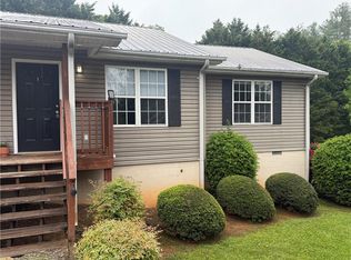 683 Grant St APT I, Clarkesville, GA 30523