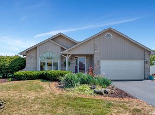 10531 Willow Ave, Mokena, IL 60448