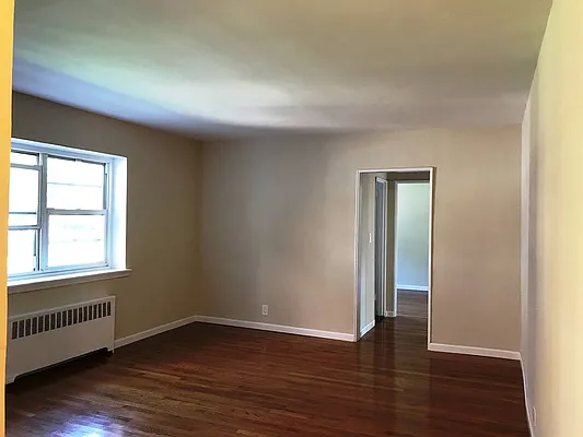 Rented by Prime Realty | media 6