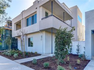 130 Spectacle, Irvine, CA 92618