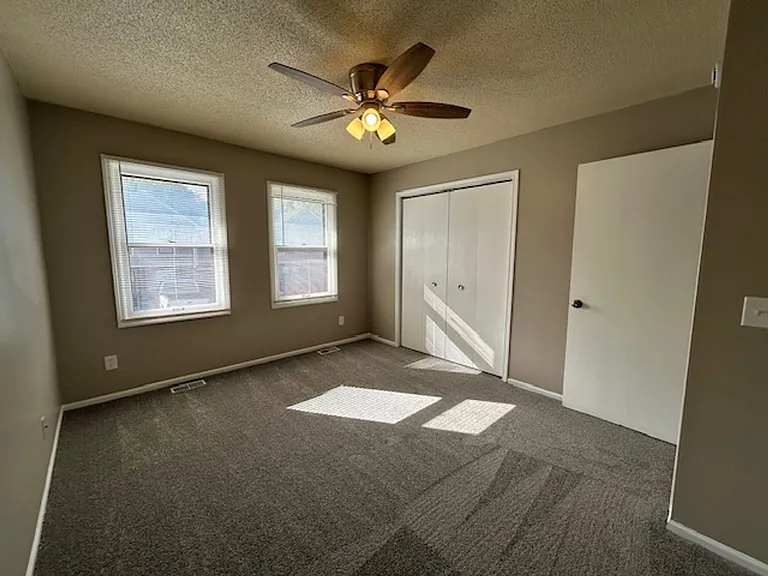 219 N Garrison Ave — Photo 13