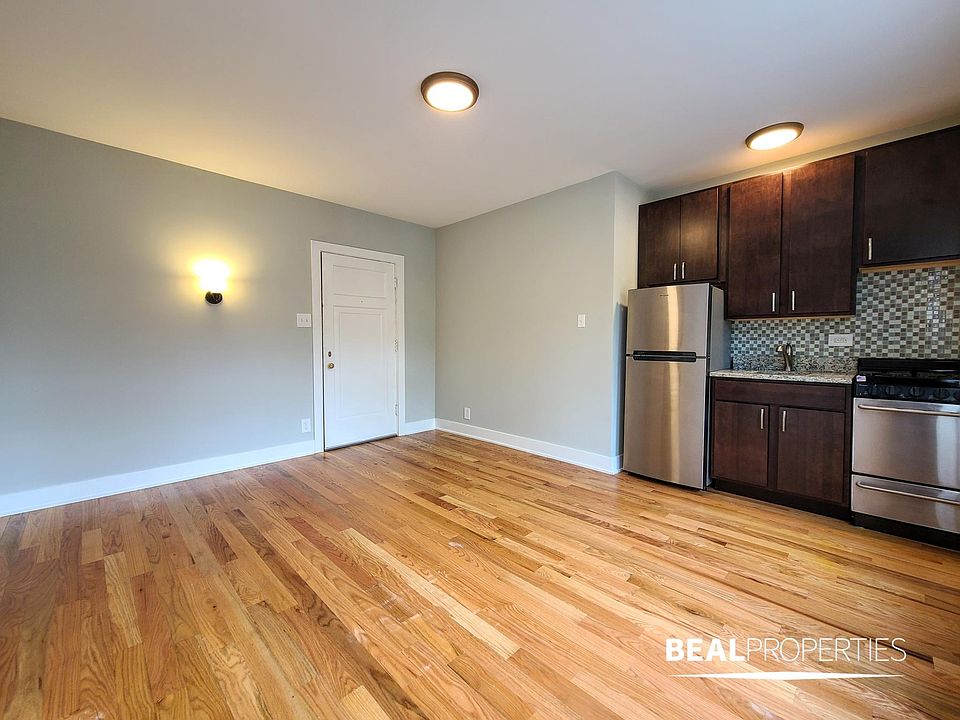 1st image of 505 W Belmont Ave #Ddy3fv749