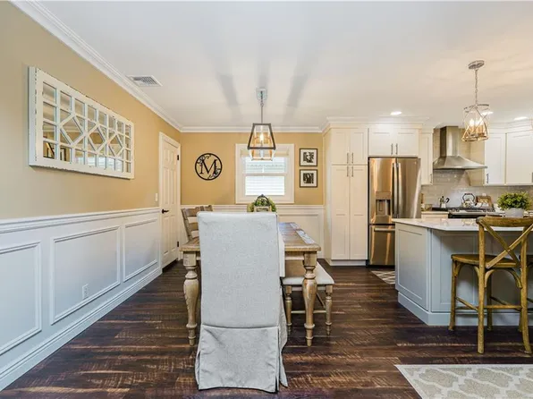 381 Burgher Avenue image 15 of 41