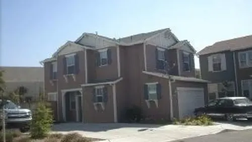 677 Gardenia Pl Photo 1