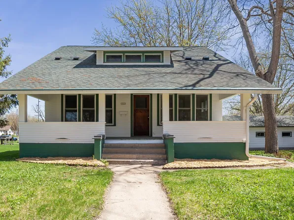 1522 Desoto Ave N, Glencoe, MN 55336