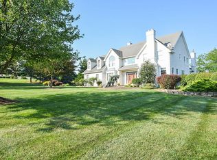 4705 Essex Dr, Doylestown, PA 18902