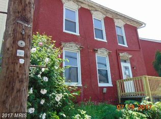 137 N Church St, Waynesboro, PA