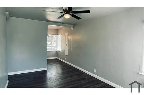 239 N Orchard St Photo 1