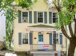 127 Main St, New Windsor, MD 21776