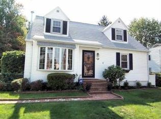 2013 Norhurst Way N, Catonsville, MD 21228