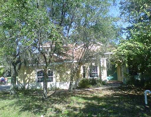 1st image of 4695 Riverwood Ave