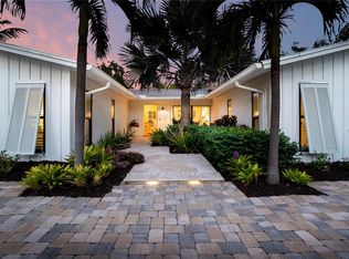 6957 Belgrave Dr, Sarasota, FL 34242