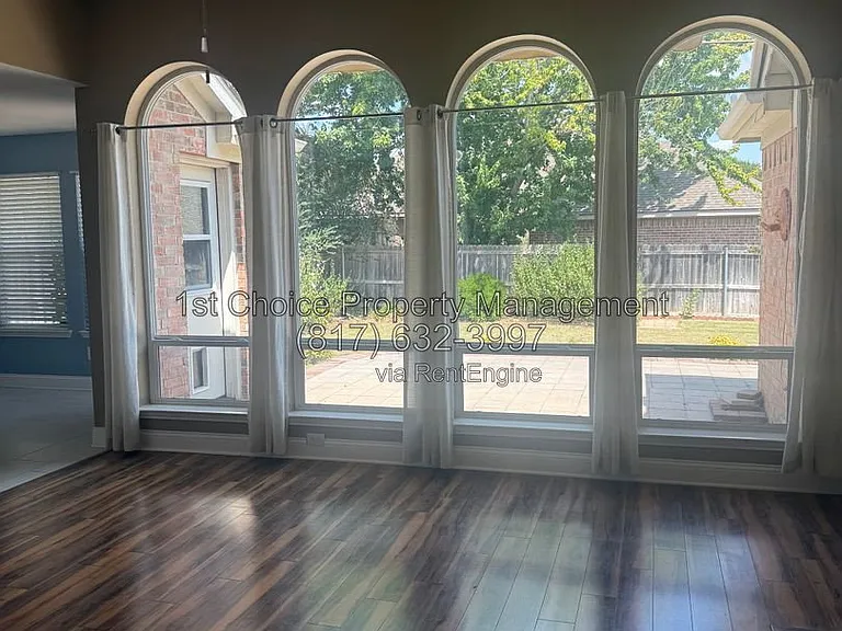 1325 Gatewood Dr — Photo 10