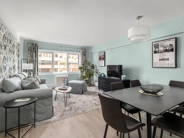 40 Sutton Place image 1 of 7