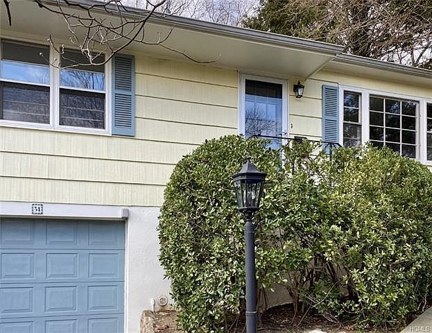 1st image of 34 Sherwood Dr