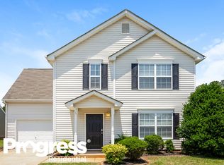 715 Almora Dr, Charlotte, NC 28216