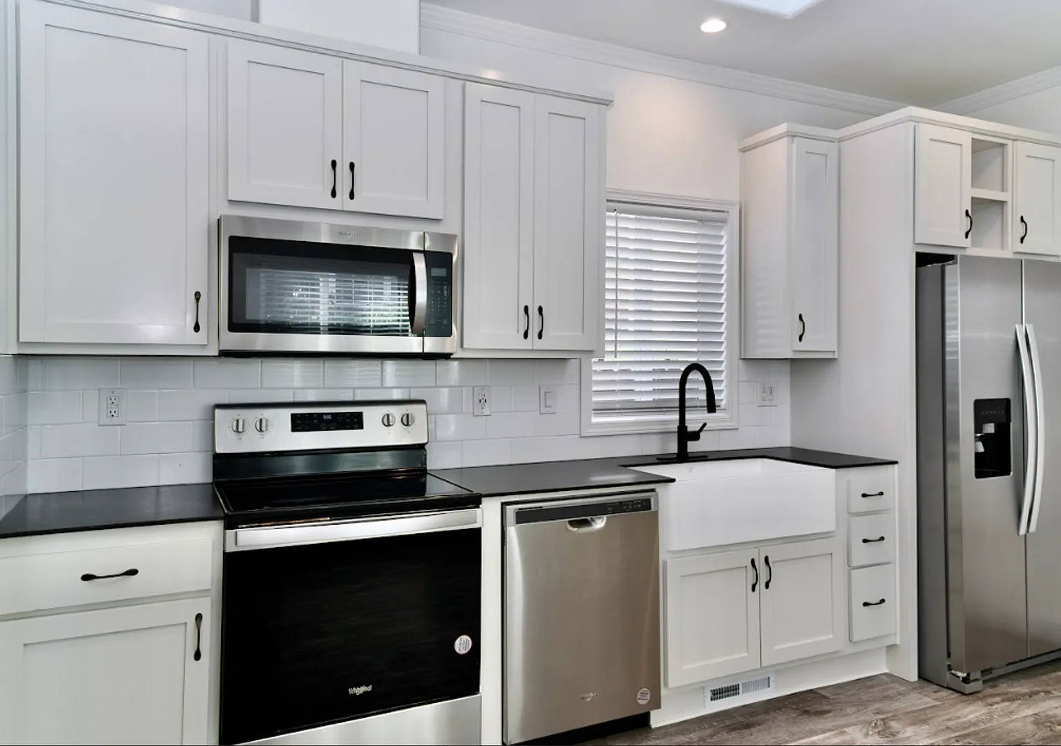 2875 California Street — Photo 2