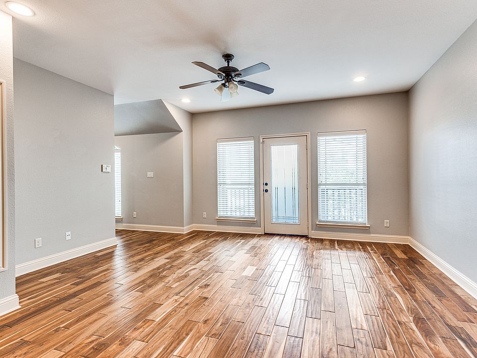 2712 Merida Ave Fort Worth TX Zillow