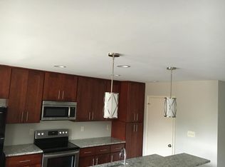 3832 Summerwood Ct, Raleigh, NC 27613