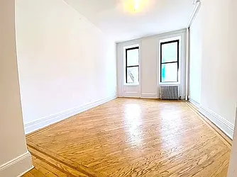 Rented by Manhattan Spaces