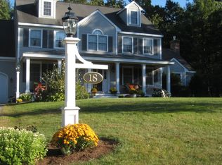 18 Colonial Dr, Westford, MA 01886