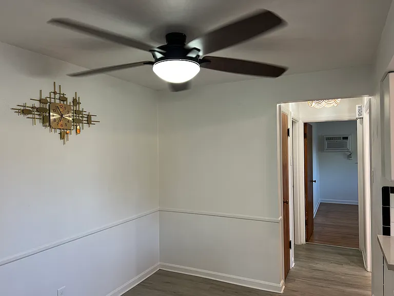 3583 Carmel Ter #4 — Photo 10