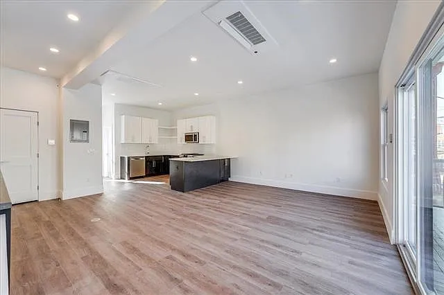 47 Graham St #2 — Photo 5