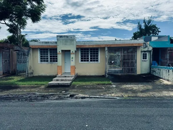 Urb Levittown Lakes Fp Calle Mariano Brau Fp21, Toa Baja, PR 00949