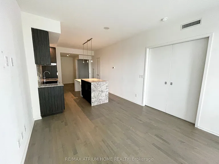 1 Bloor St E #1809 — Photo 12