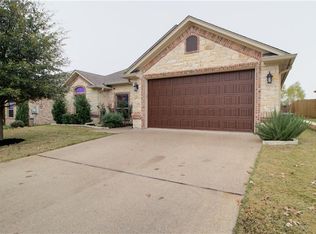 9804 Houston Dr, Woodway, TX 76712