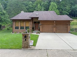 119 Falls Run Rd, Charleston, WV 25311