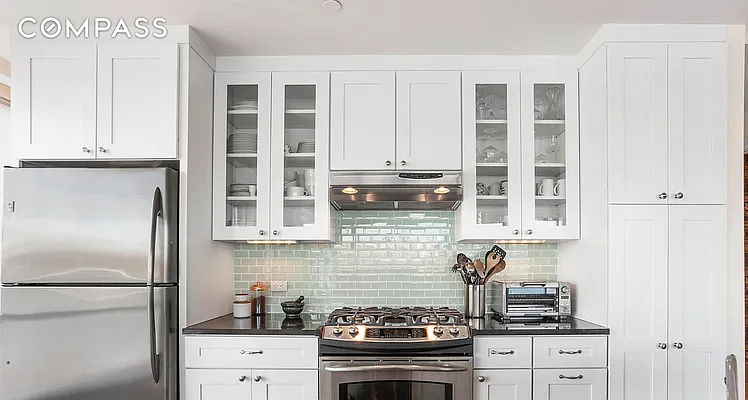 Sold by Compass | media 16