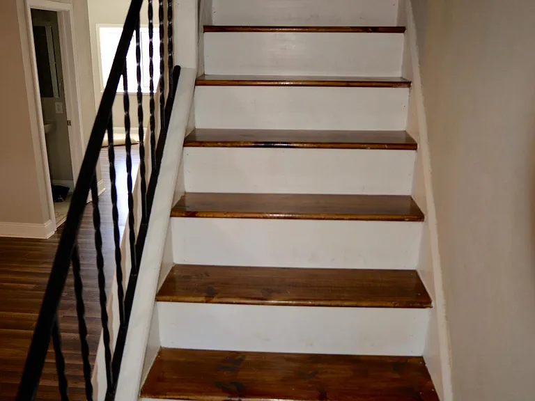 467 Taylor St — Photo 7